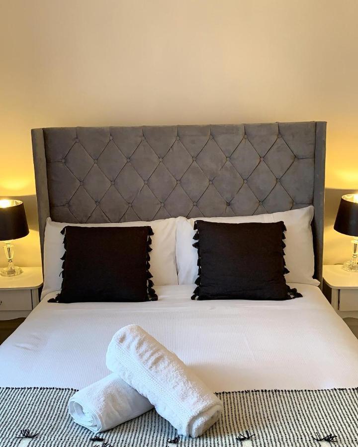 Cardiff Home 外观 照片