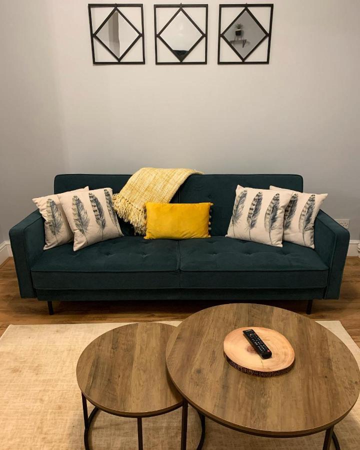 Cardiff Home 外观 照片