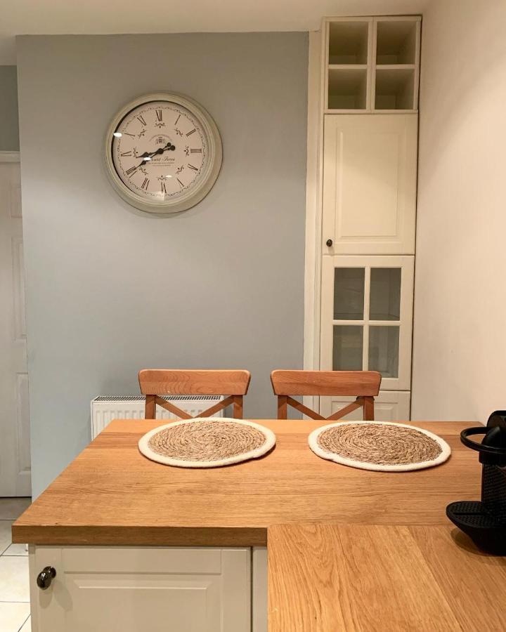 Cardiff Home 外观 照片